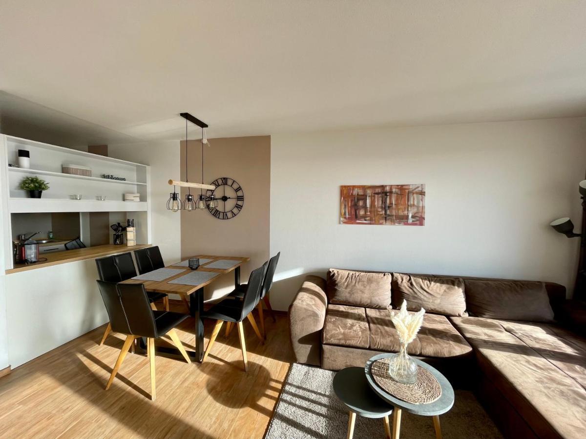 Schoene Ferienwohnung Mit Schwimmbad, Sauna Und Balkon Браунлаге Екстериор снимка